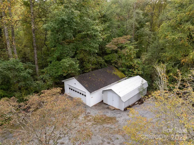 $949,000 | 1388 King Road, Pisgah Forest, NC 28768