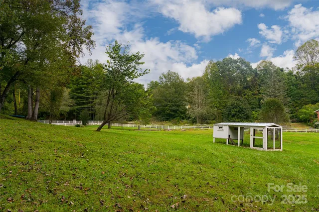 $949,000 | 1388 King Road, Pisgah Forest, NC 28768
