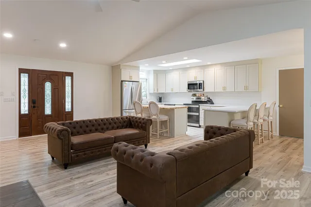 $949,000 | 1388 King Road, Pisgah Forest, NC 28768