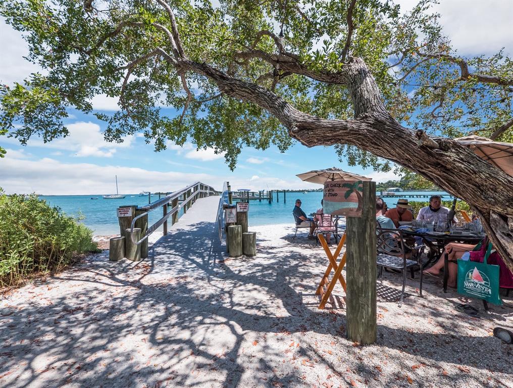 490 North Shore Road, Unit 6 Longboat Key, FL 34228 - Photo 64 of 67