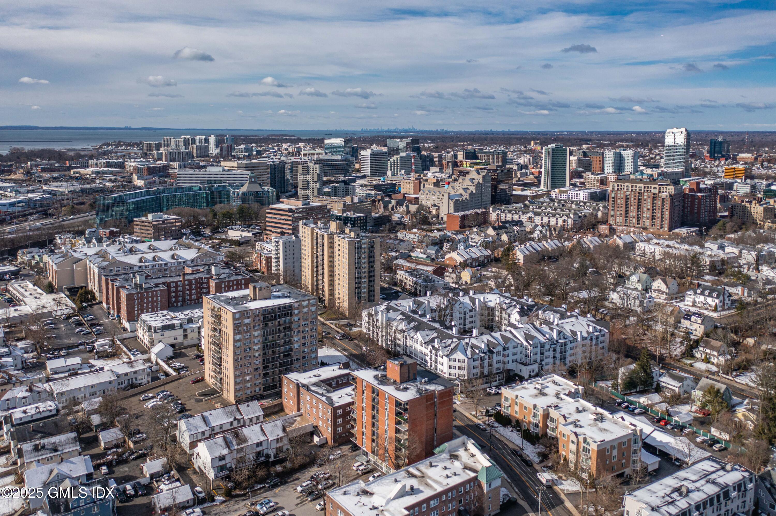 87 Glenbrook Road, Unit 3D Stamford, CT 06902 - Photo 27 of 28 87 Glenbrook Rd, Stamford, CT 06902-22