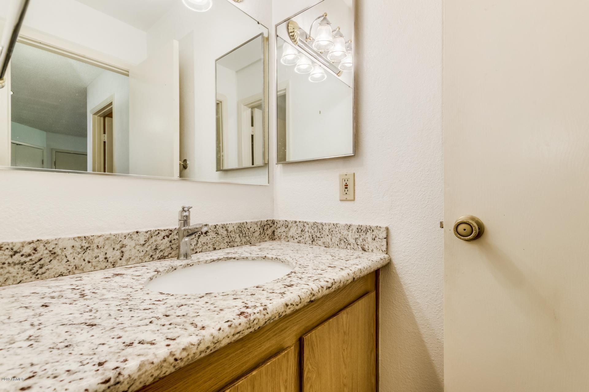 14300 West Bell Road, Unit 47 Surprise, AZ 85374 - Photo 12 of 28 Bell (17)