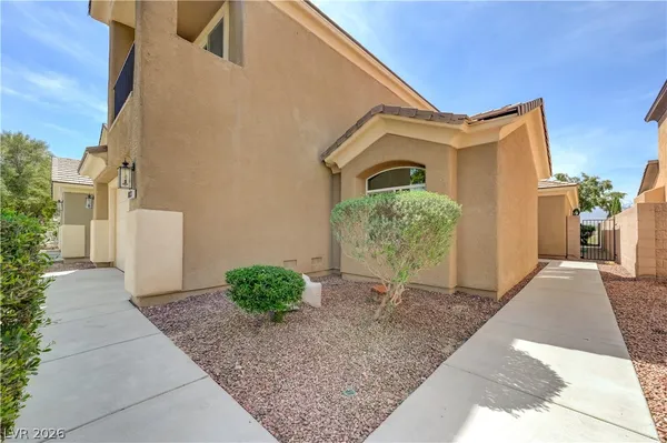 $2,615 | 8833 Sherwood Park Drive, Las Vegas, NV 89131