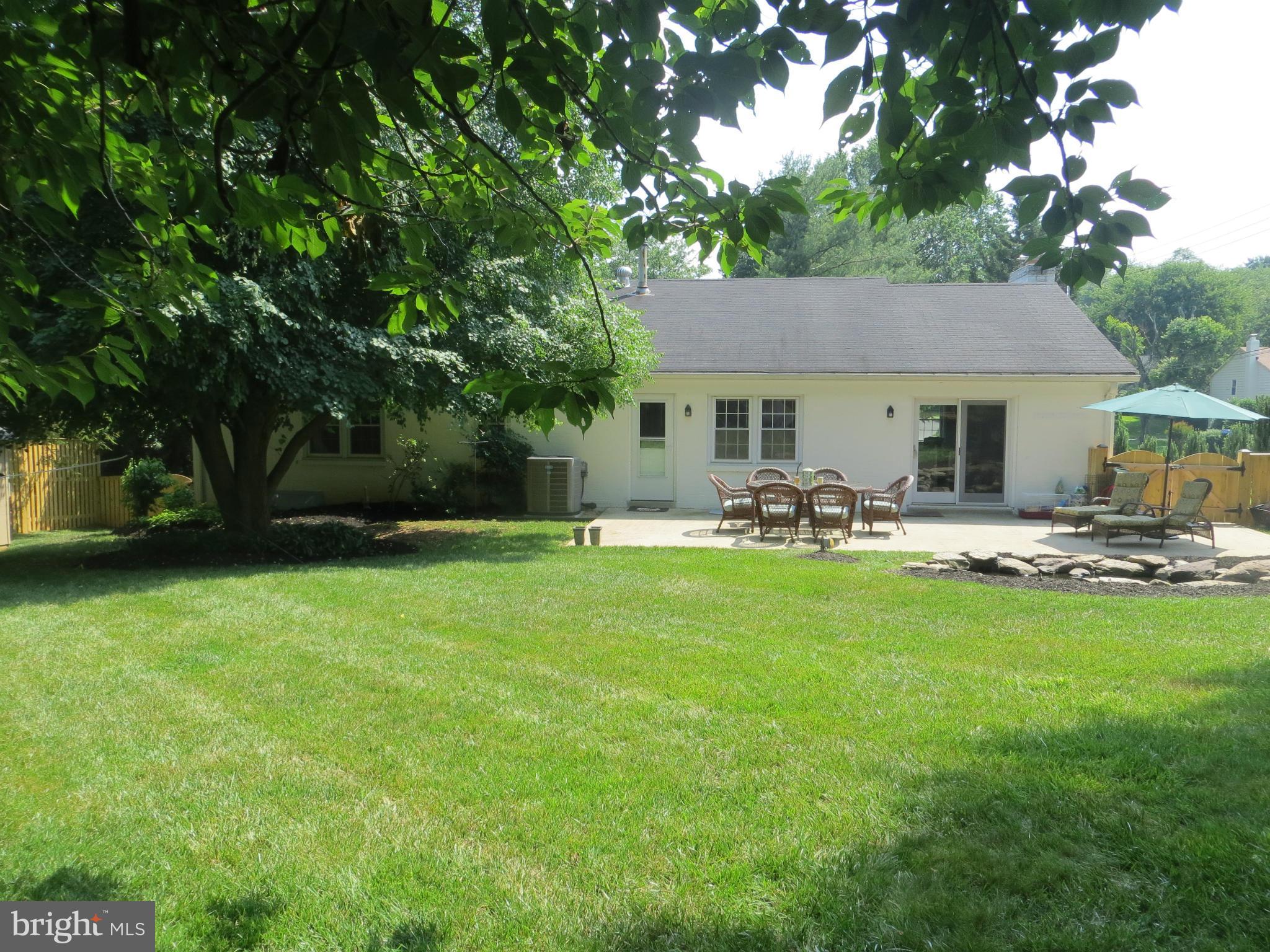 6202 Chesterbrook Road McLean, VA 22101 - Photo 15 of 20 Exterior (Rear)