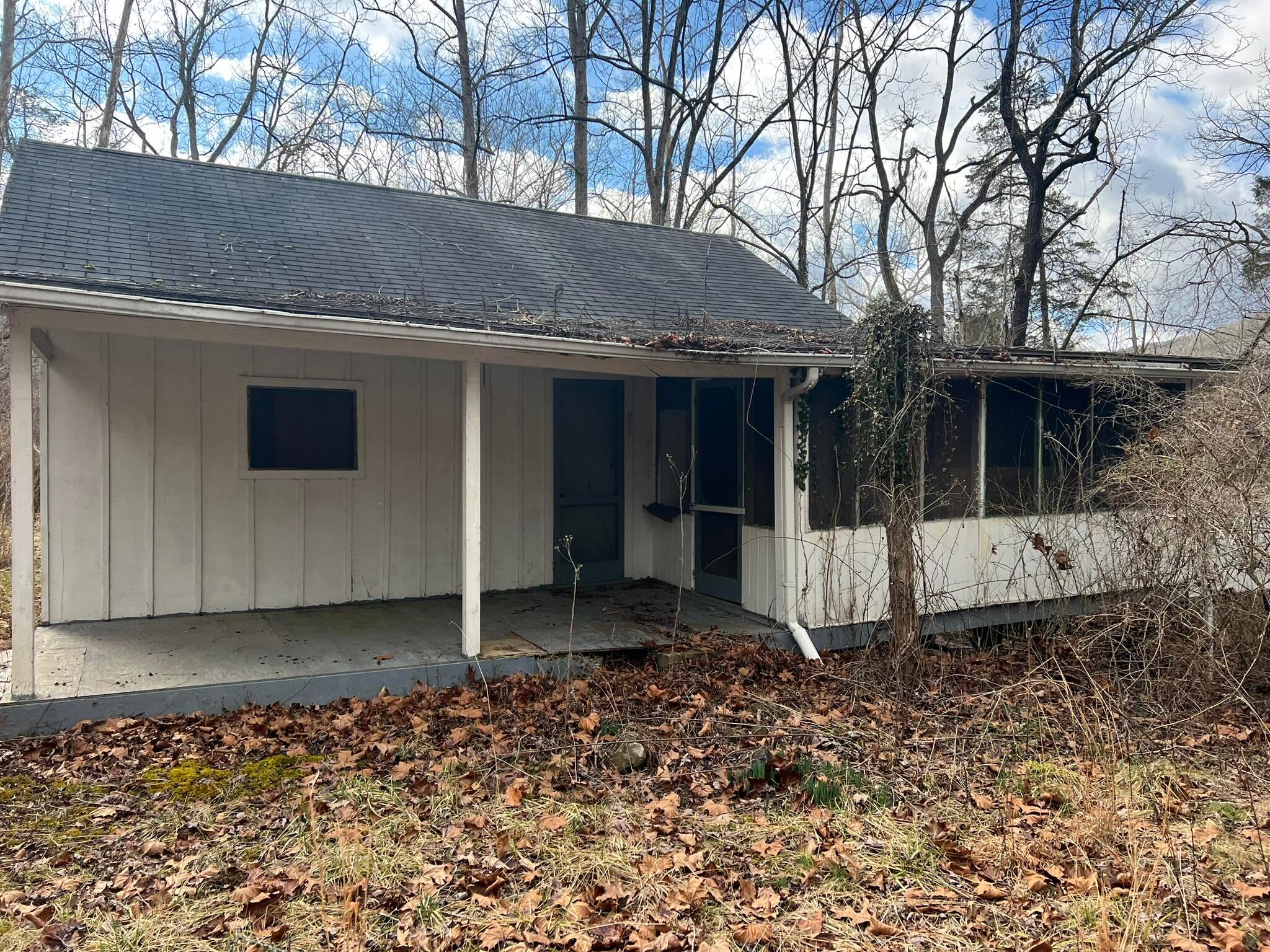 3162 Barger Springs Road Forest Hill, WV 24935 - Photo 2 of 21 Front