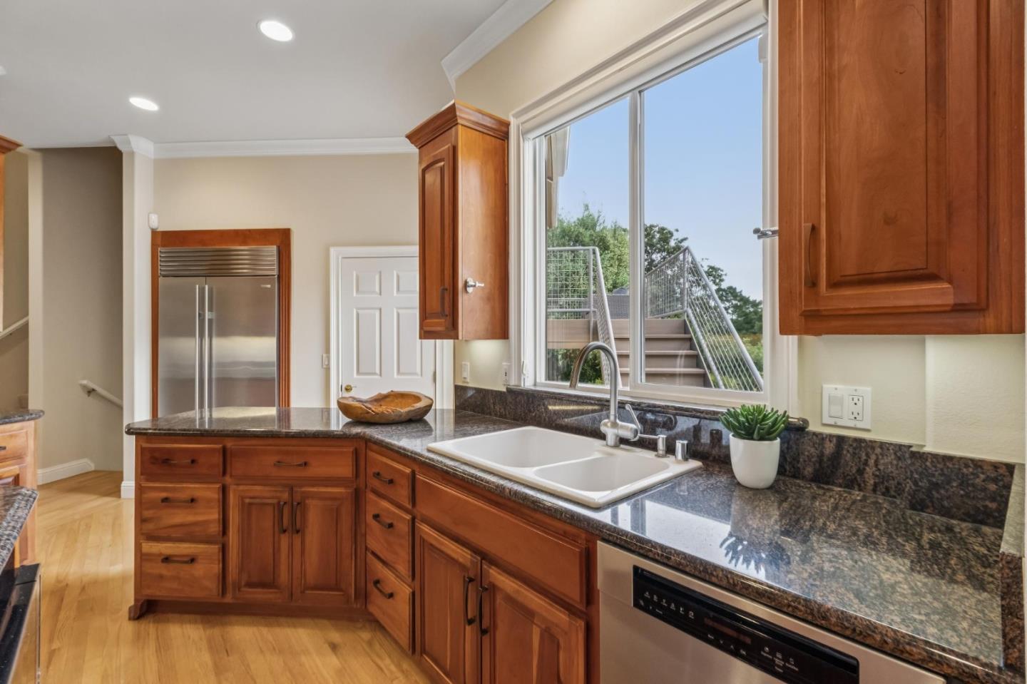 140 Ridgeway Road Woodside, CA 94062 - Photo 27 of 76