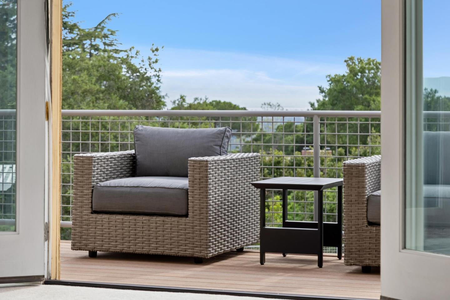 140 Ridgeway Road Woodside, CA 94062 - Photo 35 of 76