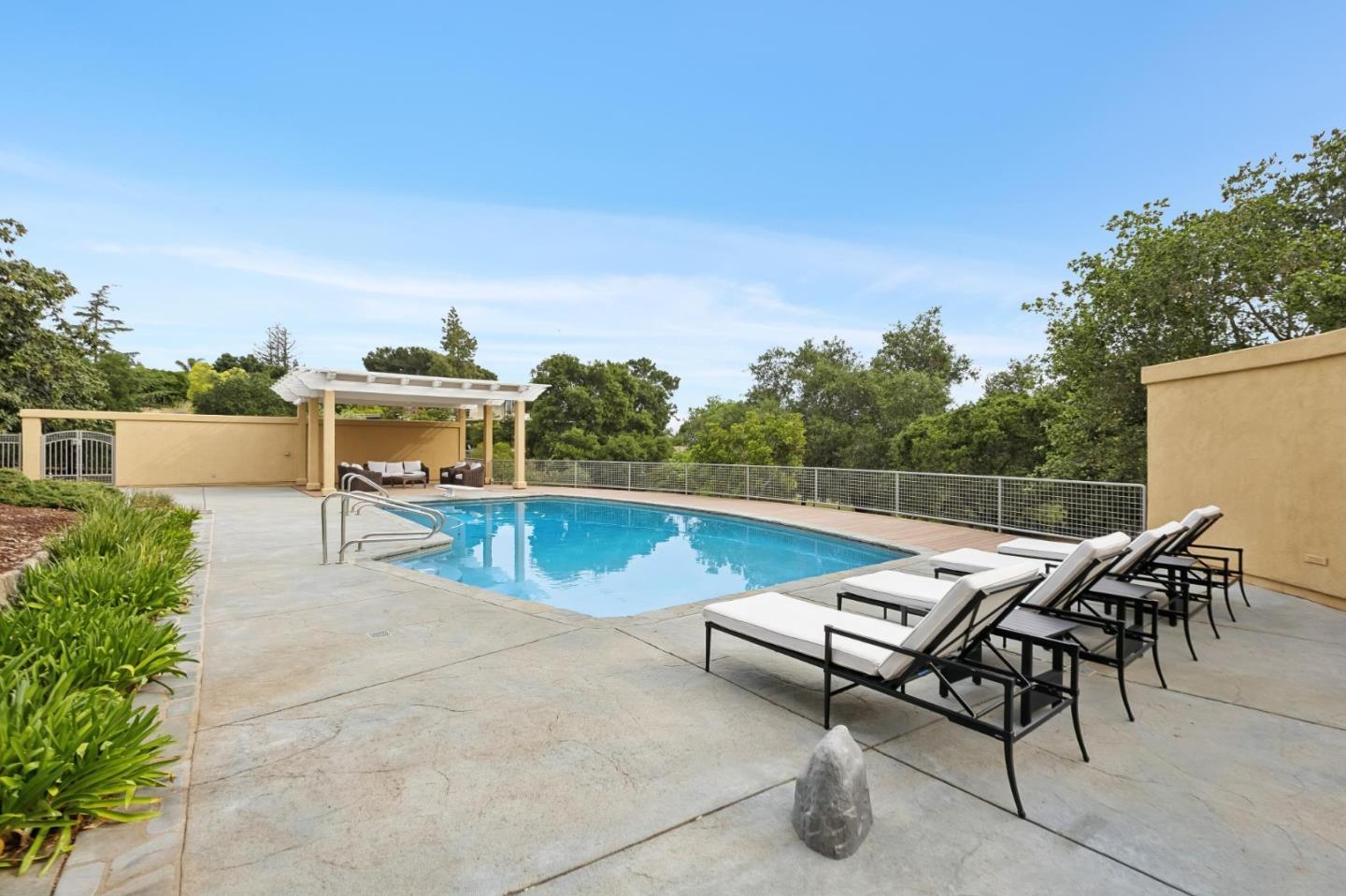 140 Ridgeway Road Woodside, CA 94062 - Photo 50 of 70