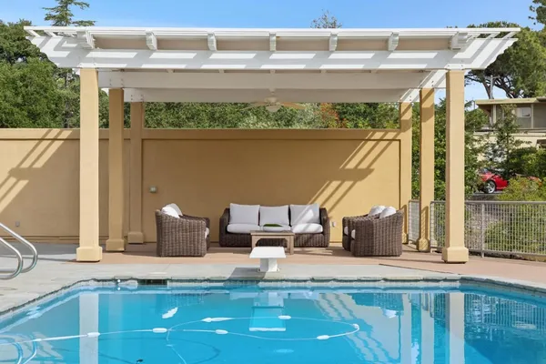 $5,788,000 | 140 Ridgeway Road, Woodside, CA 94062