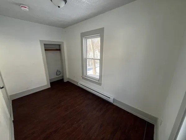 $1,600 | 40 Garnet Street, Unit 4 1, Fitchburg, MA 01420