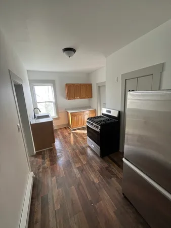 $1,600 | 40 Garnet Street, Unit 4 1, Fitchburg, MA 01420