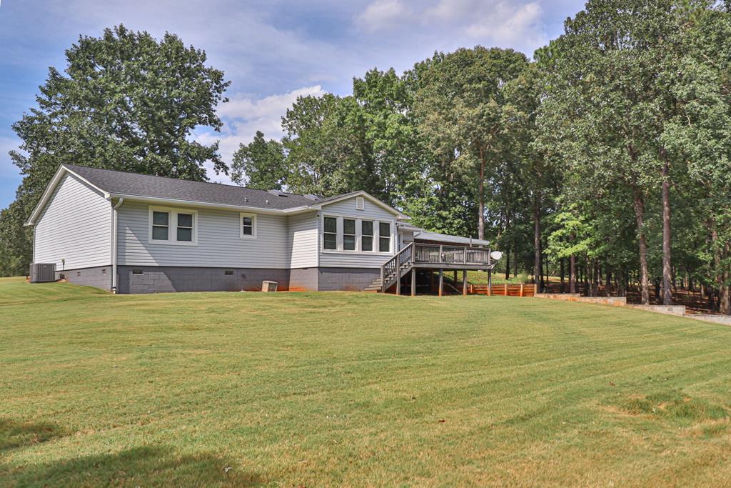 911 Grantham Road Hamilton, GA 31811 - Photo 22 of 31 Back of home