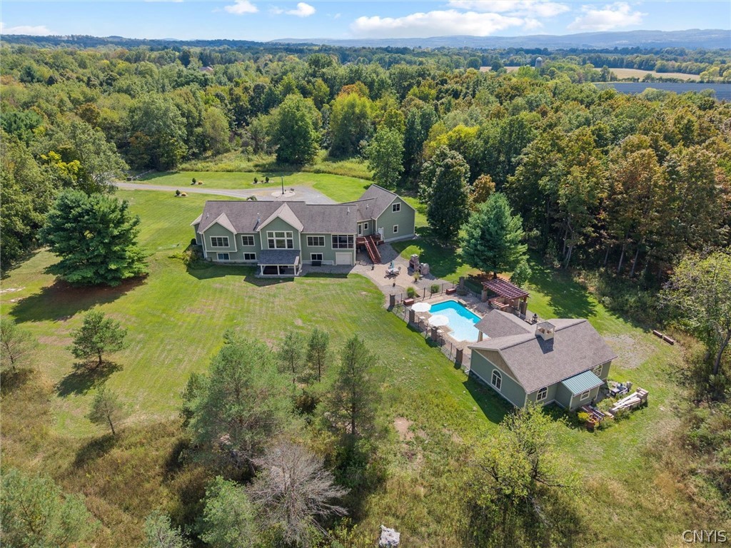 8456 Brae Leure Road Manlius, NY 13104 - Photo 9 of 50