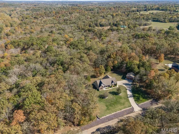 $599,900 | 440 Big River Circle, Bonne Terre, MO 63628