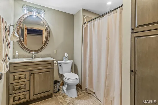 $599,900 | 440 Big River Circle, Bonne Terre, MO 63628