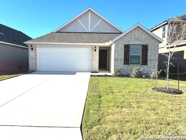 $1,800 | 2043 Chelsea Grove, New Braunfels, TX 78130