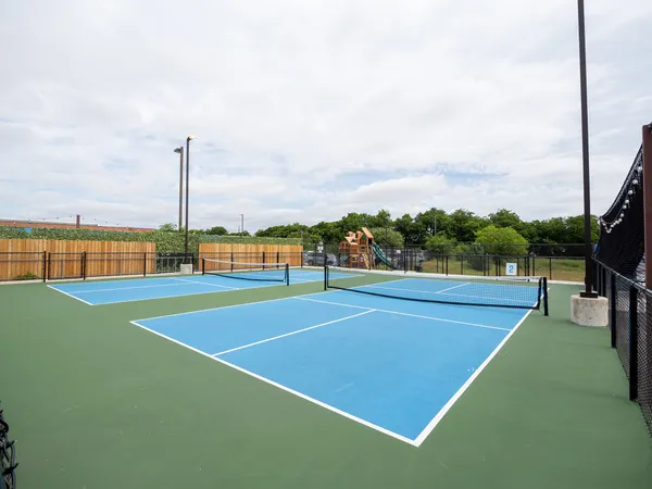 a view of a tennis court
