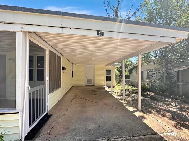 $89,900 | 1301 Oak Drive, Leesville, LA 71446