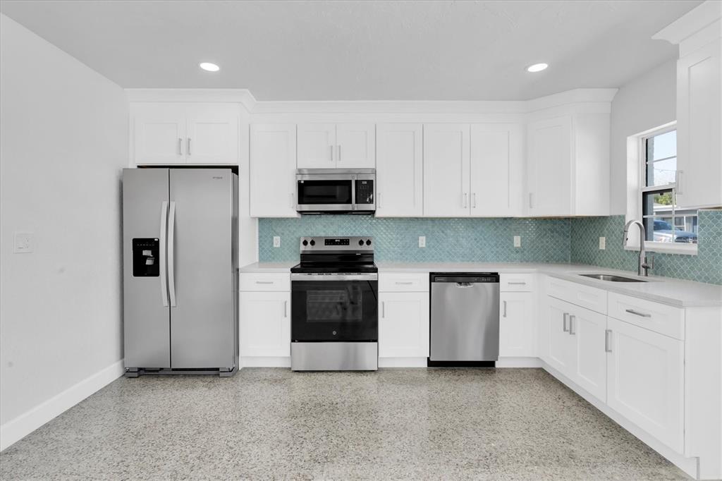 119 147th Avenue Madeira Beach, FL 33708 - Photo 26 of 50