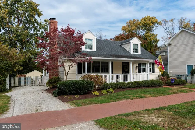 $926,000 | 203 Mulberry Street, St. Michaels, MD 21663