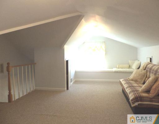 17 Burnham Road East Brunswick, NJ 08816 - Photo 17 of 25 Gallery Image 17