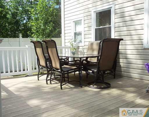 17 Burnham Road East Brunswick, NJ 08816 - Photo 24 of 25 Gallery Image 24