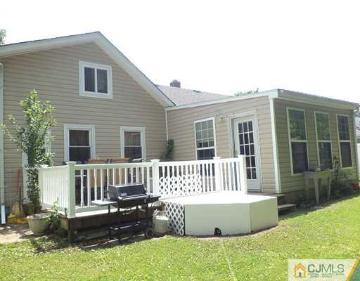 17 Burnham Road East Brunswick, NJ 08816 - Photo 25 of 25 Gallery Image 25