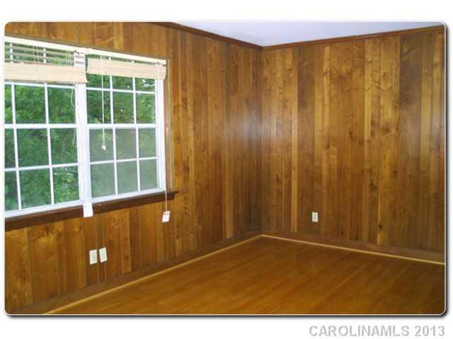 4334 Cinderella Road Charlotte, NC 28213 - Photo 8 of 11 Gallery Image 8