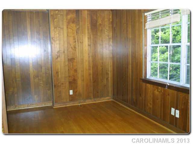 4334 Cinderella Road Charlotte, NC 28213 - Photo 9 of 11 Gallery Image 9