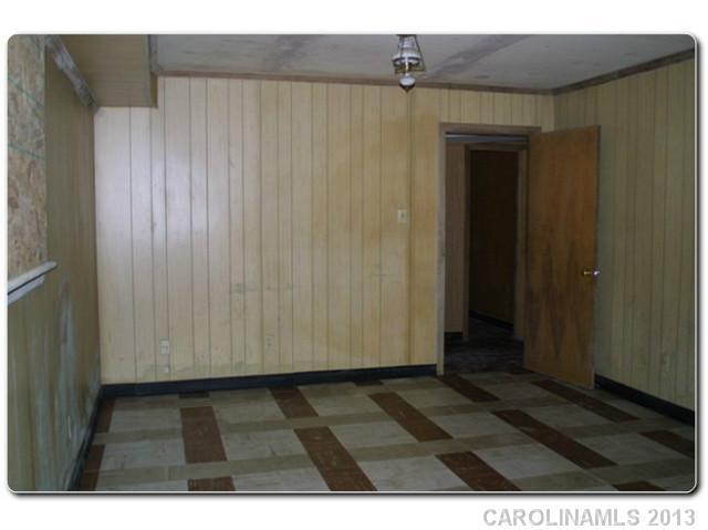 4334 Cinderella Road Charlotte, NC 28213 - Photo 10 of 11 Gallery Image 10