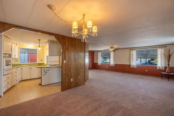 $70,000 | 2505 Jackson Avenue, Unit 207, Escalon, CA 95320