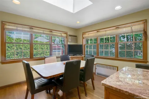 $1,628,000 | 1 Eighth Street, Pelham, NY 10803
