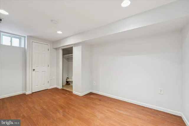 a view of empty room