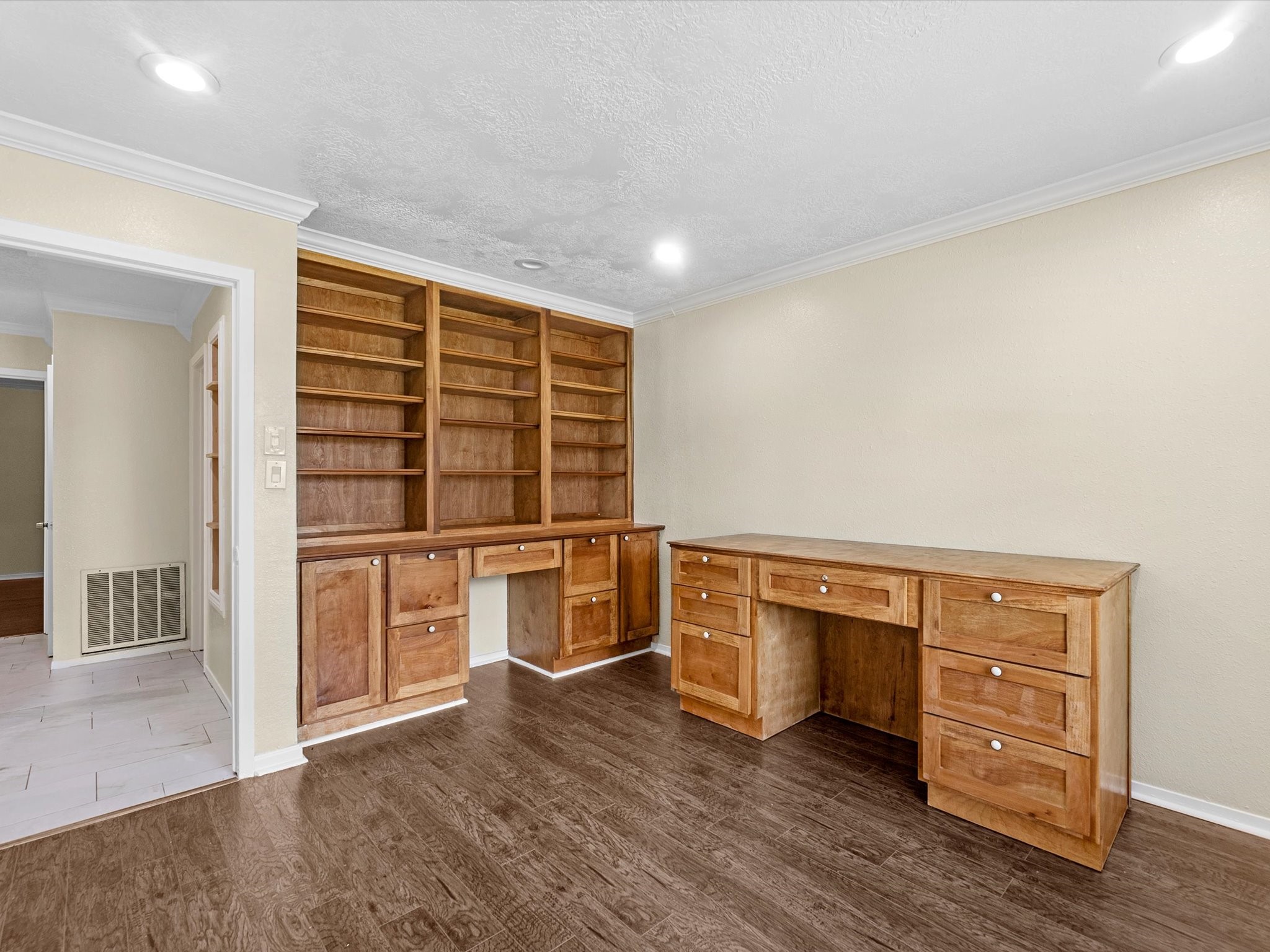 13931 Roundstone Lane Houston, TX 77015 - Photo 19 of 22