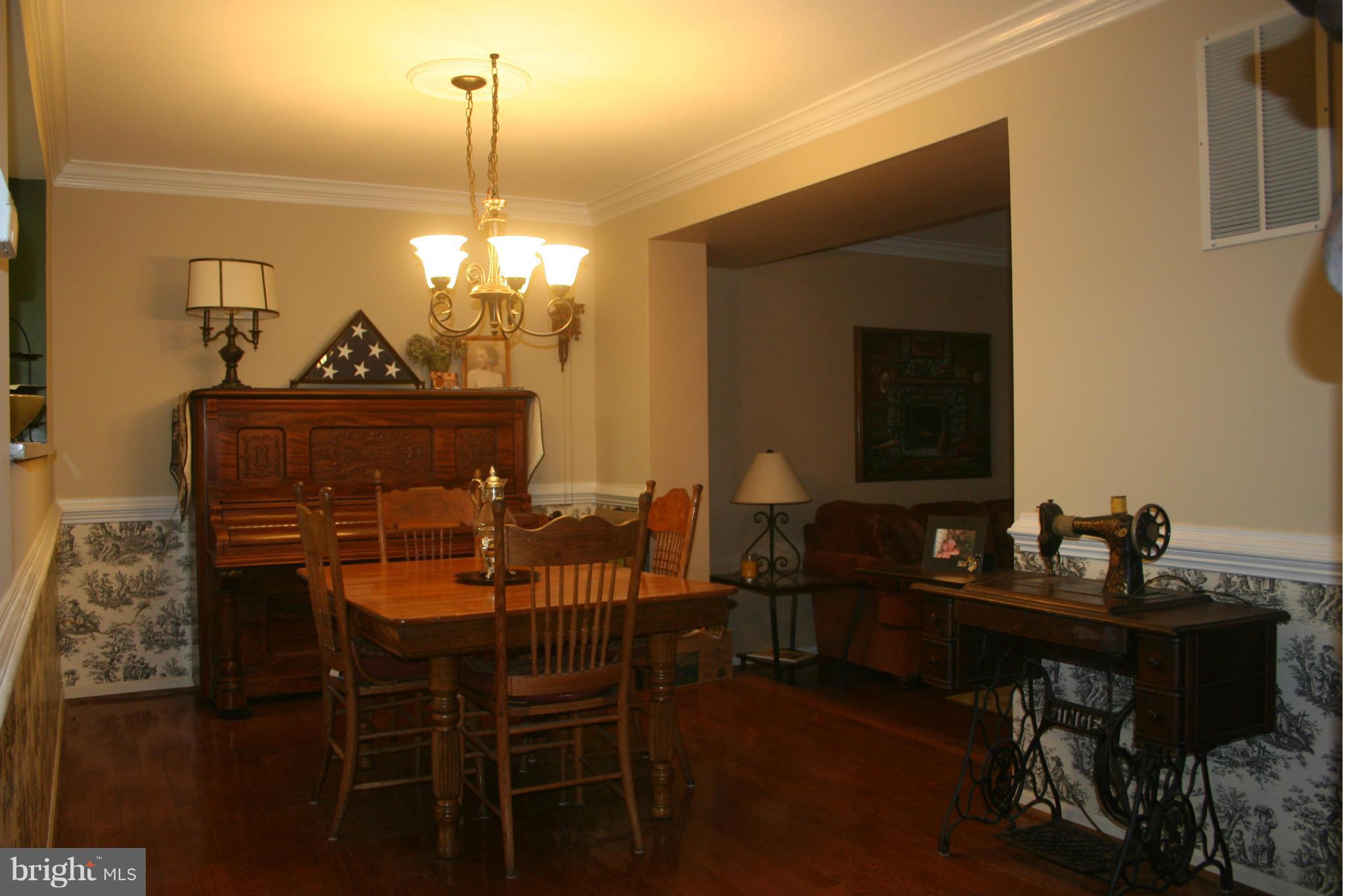 6493 Milva Lane Springfield, VA 22150 - Photo 4 of 30 Dining Room