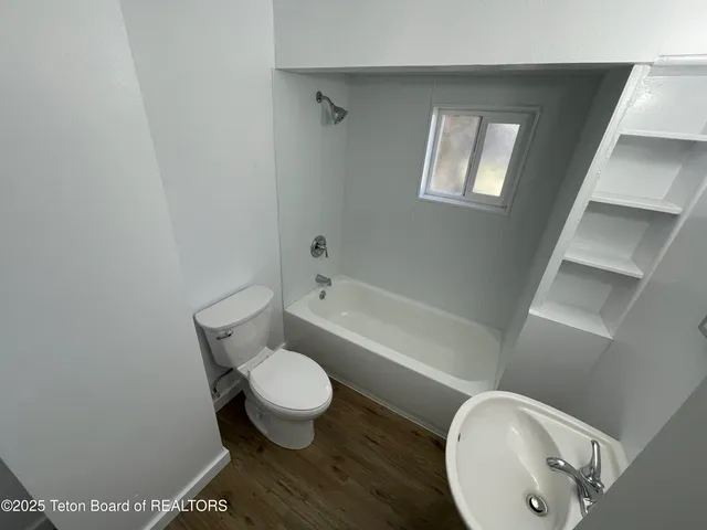 $349,900 | 174 East 4th Avenue, Afton, WY 83110