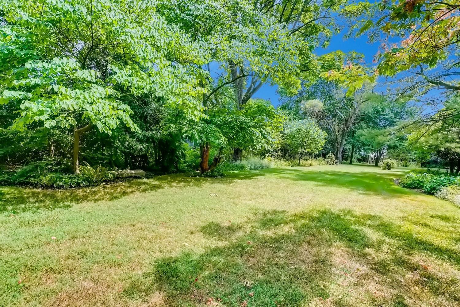 137 West Weisheimer Road Columbus, OH 43214 - Photo 25 of 31