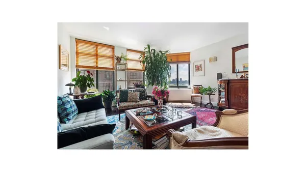 $9,000 | 222 Riverside Drive, Unit 8C | Upper West Side