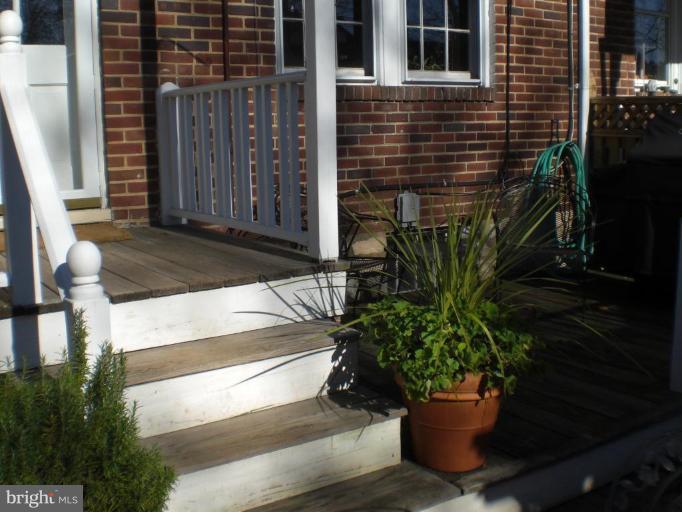 307 Dunkirk Road Baltimore, MD 21212 - Photo 25 of 30 Exterior (Rear)
