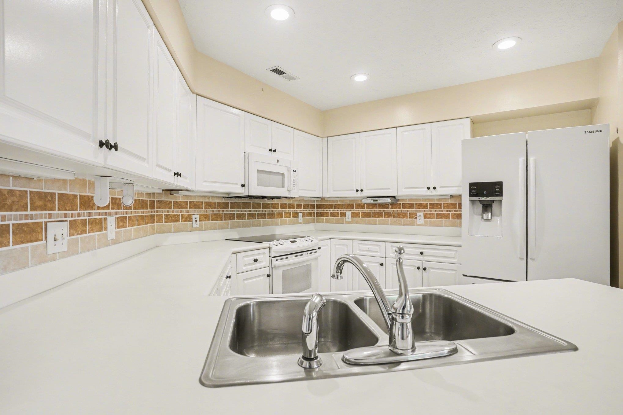 9374 Pinckney Lane Murrells Inlet, SC 29576 - Photo 41 of 62