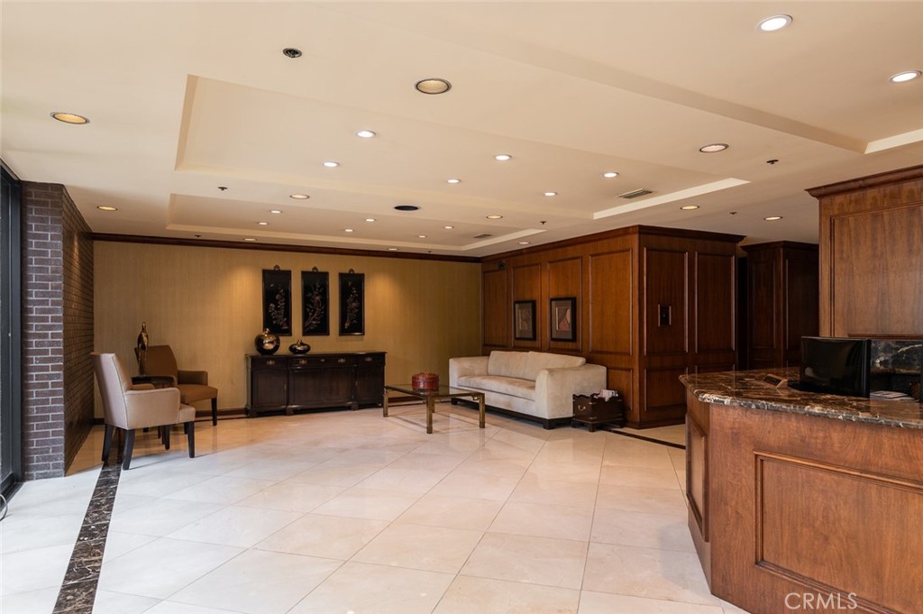 222 Monterey Road, Unit 1205 Glendale, CA 91206 - Photo 3 of 43