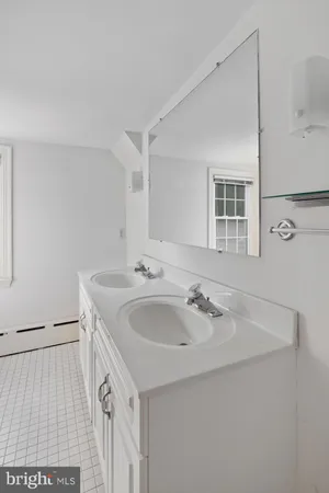 $3,200 | 1109 Youngs Ford Road, Gladwyne, PA 19035