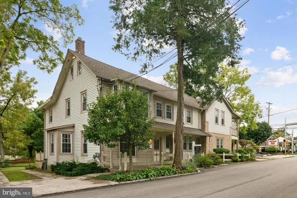 $3,200 | 1109 Youngs Ford Road, Gladwyne, PA 19035