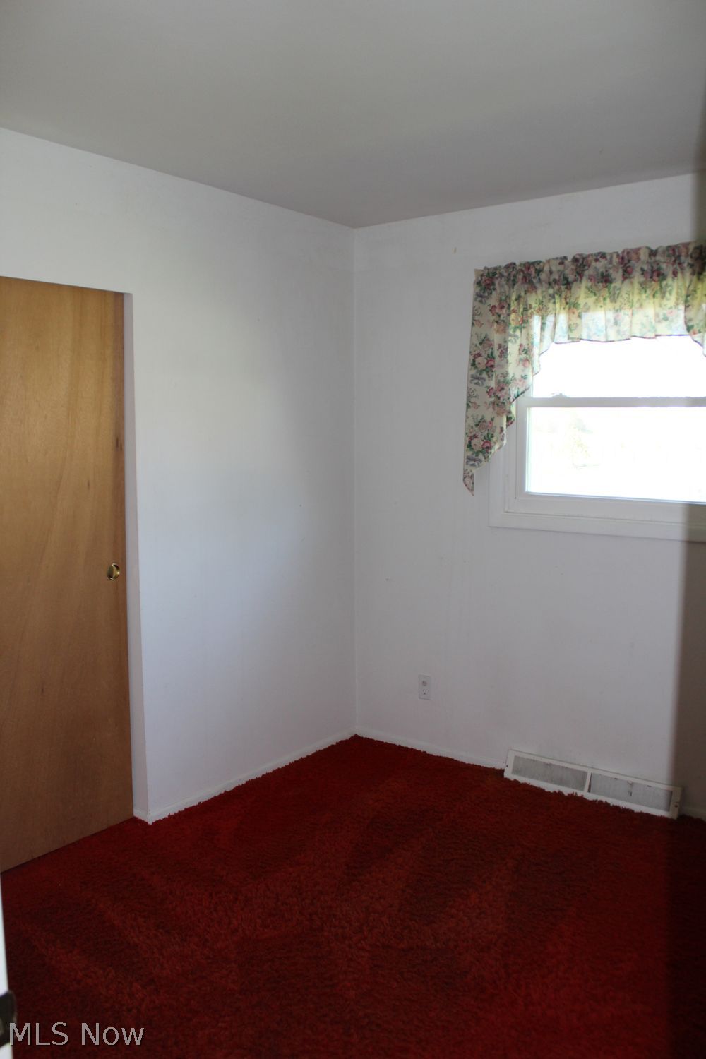 1182 Frost Road Streetsboro, OH 44241 - Photo 12 of 18 Gallery Image 12