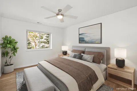 $275,000 | 4125 North Keystone Avenue, Unit 202, Chicago, IL 60641