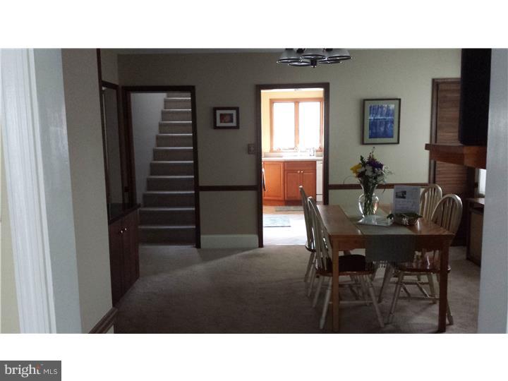 310 Warren Road Hatboro, PA 19040 - Photo 6 of 18 Dining Room