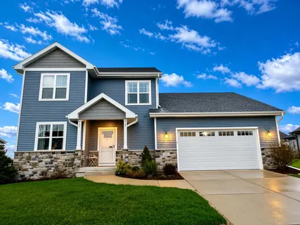 $700,000 | 1317 Black Stallion Drive, Madison, WI 53718