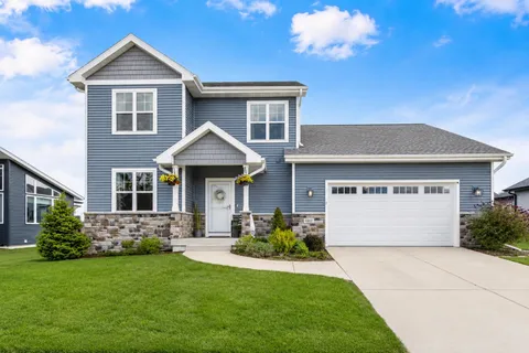 $700,000 | 1317 Black Stallion Drive, Madison, WI 53718