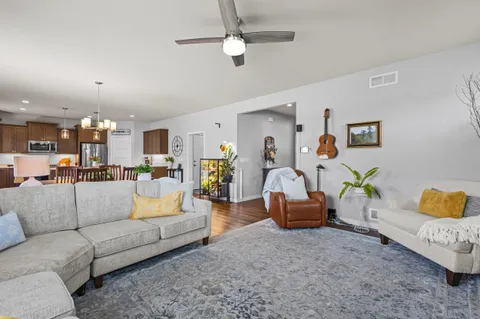 $700,000 | 1317 Black Stallion Drive, Madison, WI 53718