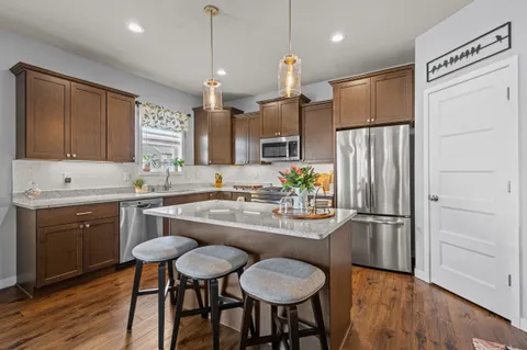 $700,000 | 1317 Black Stallion Drive, Madison, WI 53718